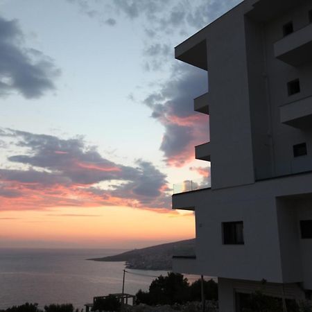 Angjelo Apartments Саранда Экстерьер фото